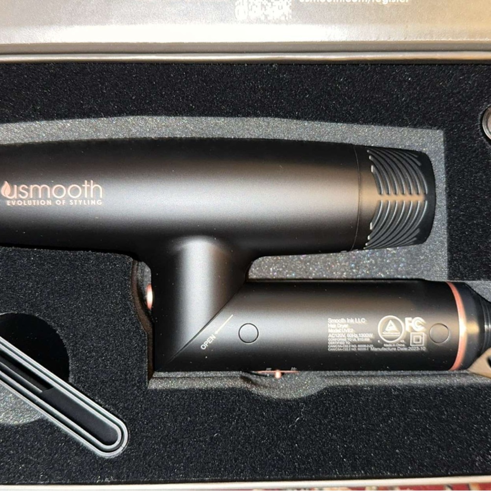 Includes 3 Magnetic
Attachments:
• Wide Concentrator Nozzle
